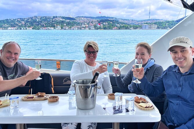 Luxury Bosphorus Yacht Tour – Asian Side Stop & Exploration - Ottoman Summer Retreats and Palace Views on the Asian Shore