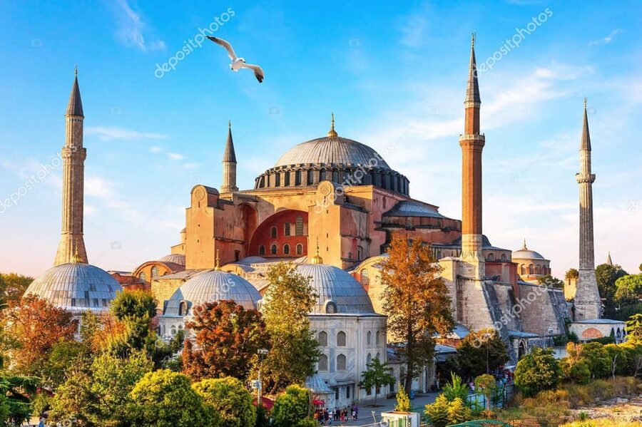 Magnificent Mosques of Istanbul - A 5-hour route that turns landmarks into a story