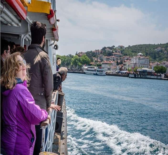 Princes Island Full Day Tour with Lunch - Lunch on the Islands: Where and When It Changes