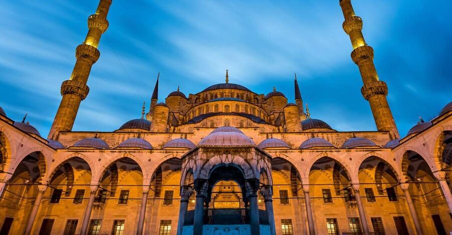 Private 7-Hour Istanbul Tour with Red Carpet Treatment - How the VIP day moves, from hotel pickup to shopping lanes