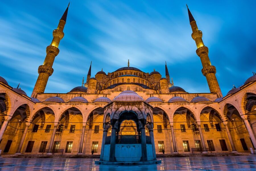 Private 7-Hour Istanbul Tour with Red Carpet Treatment - Hippodrome stops: Serpentine Column, Obelisk, and the German Fountain