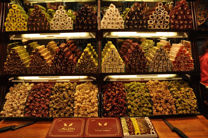 Private and guided Istanbul food tour - Taste of Istanbul - How the private guide keeps it personal, not canned