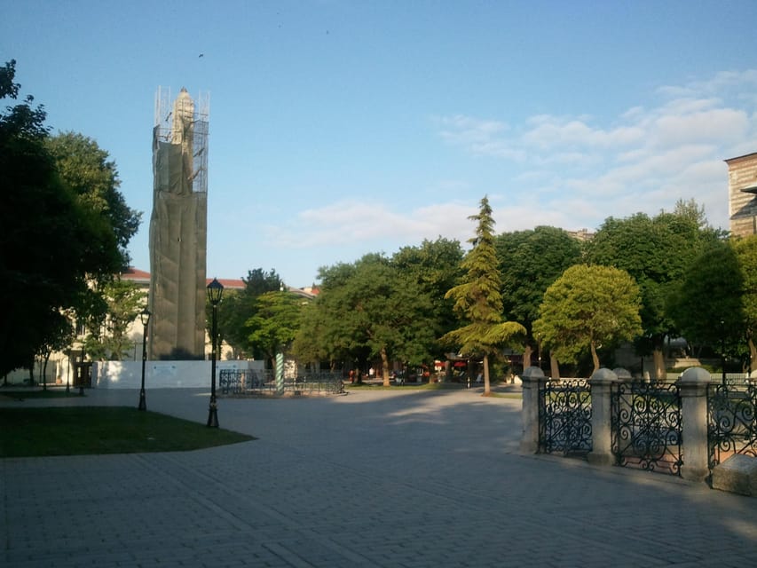 Private Istanbul Highlights Tour with a VIP Van - Stop Planning in a 4-Hour Highlights Tour