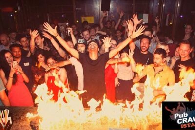 Pub Crawl Istanbul / Rooftop Clubs & Party Bus