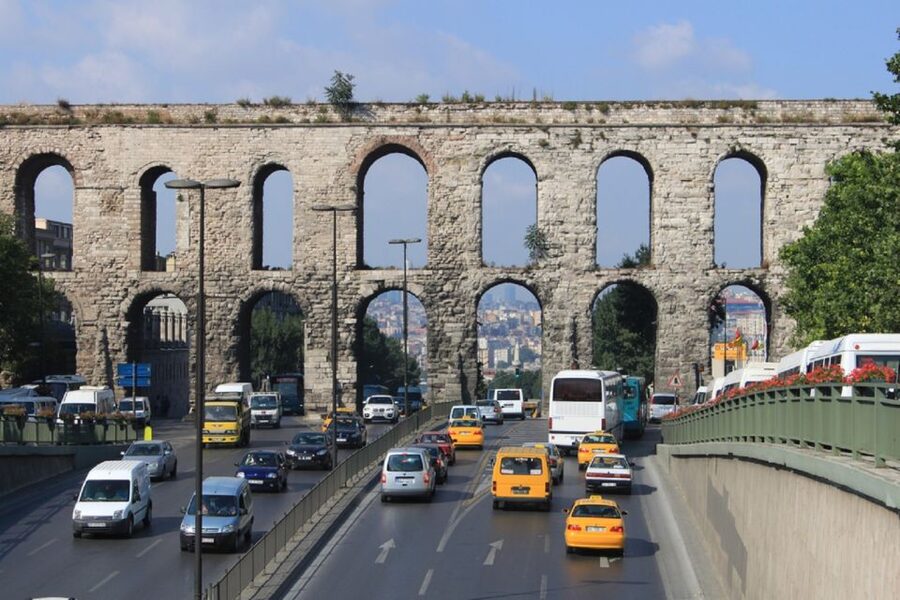 Roman Aqueduct, Sehzade Mosques &Women's Market - Meeting at German Fountain and Getting to Fatih by Tram