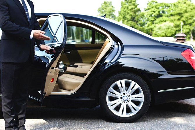 Sabiha Airport to Istanbul City Centre Private Transfer or Vice Versa (1-10pax) - Airport Pickup at SAW: What Happens When You Land