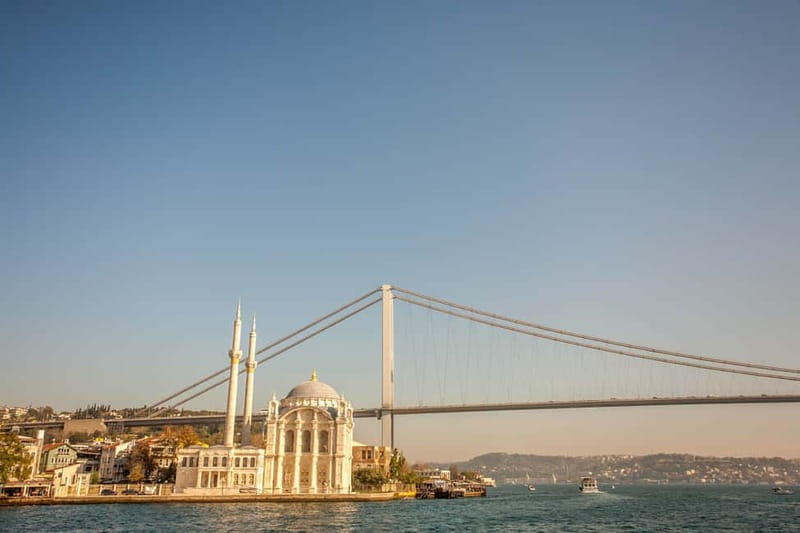 Sailing Through Culture Bosphorus and Spice Bazaar Tour - 1.5 hours on the Bosphorus: the views that justify the boat time