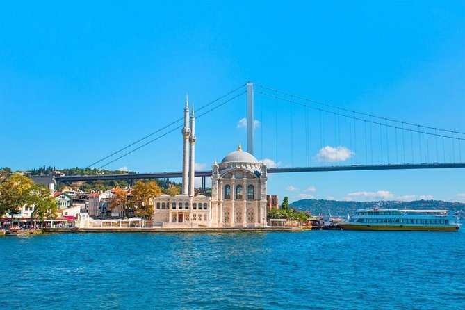 Small-Group Bosphorus Cruise and Istanbul’s Egyptian Bazaar - Who this Bosphorus and Spice Bazaar combo is best for