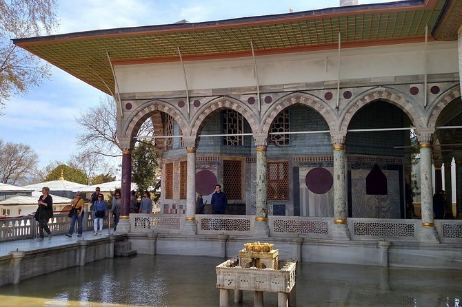 Small-Group Topkapi Palace and Harem Tour with Tickets - Price and Value: What $48.33 Is Buying You
