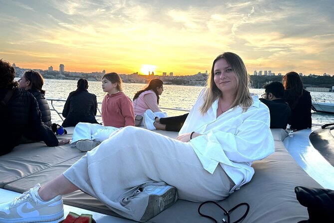 Sunset or Daytime Istanbul Guided Luxury Yacht Cruise with Snacks - The Food Setup: Baklava Cookies, Canapés, Fruit, and Tea or Coffee