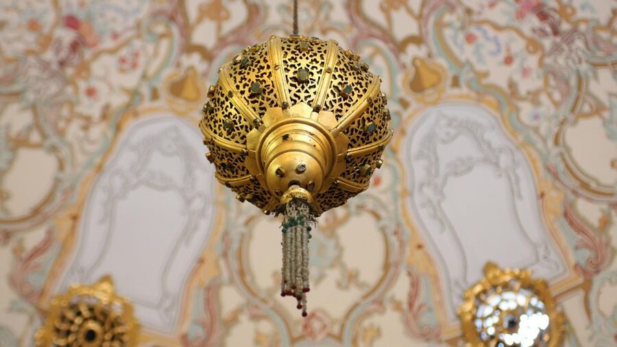 Topkapi Palace Tour: Scenes of the Ottoman Empire - The flow of your visit, stop by stop