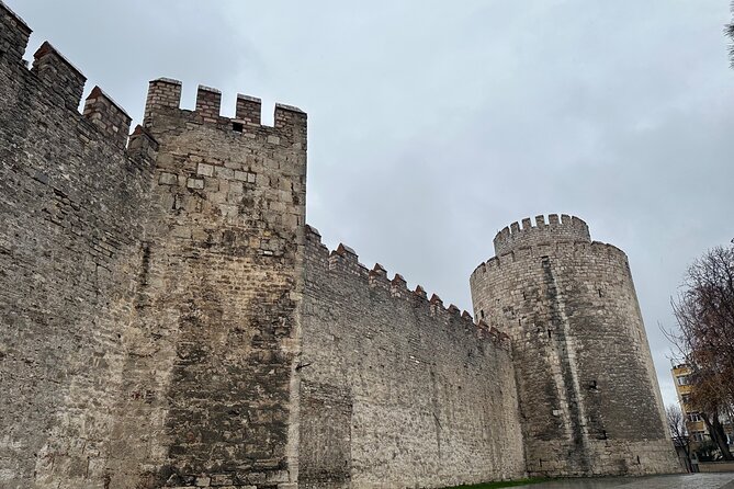 Tour of Byzantine and Constantinople, in istanbul - Walking the Walls of Constantinople and getting the Roman to Ottoman picture